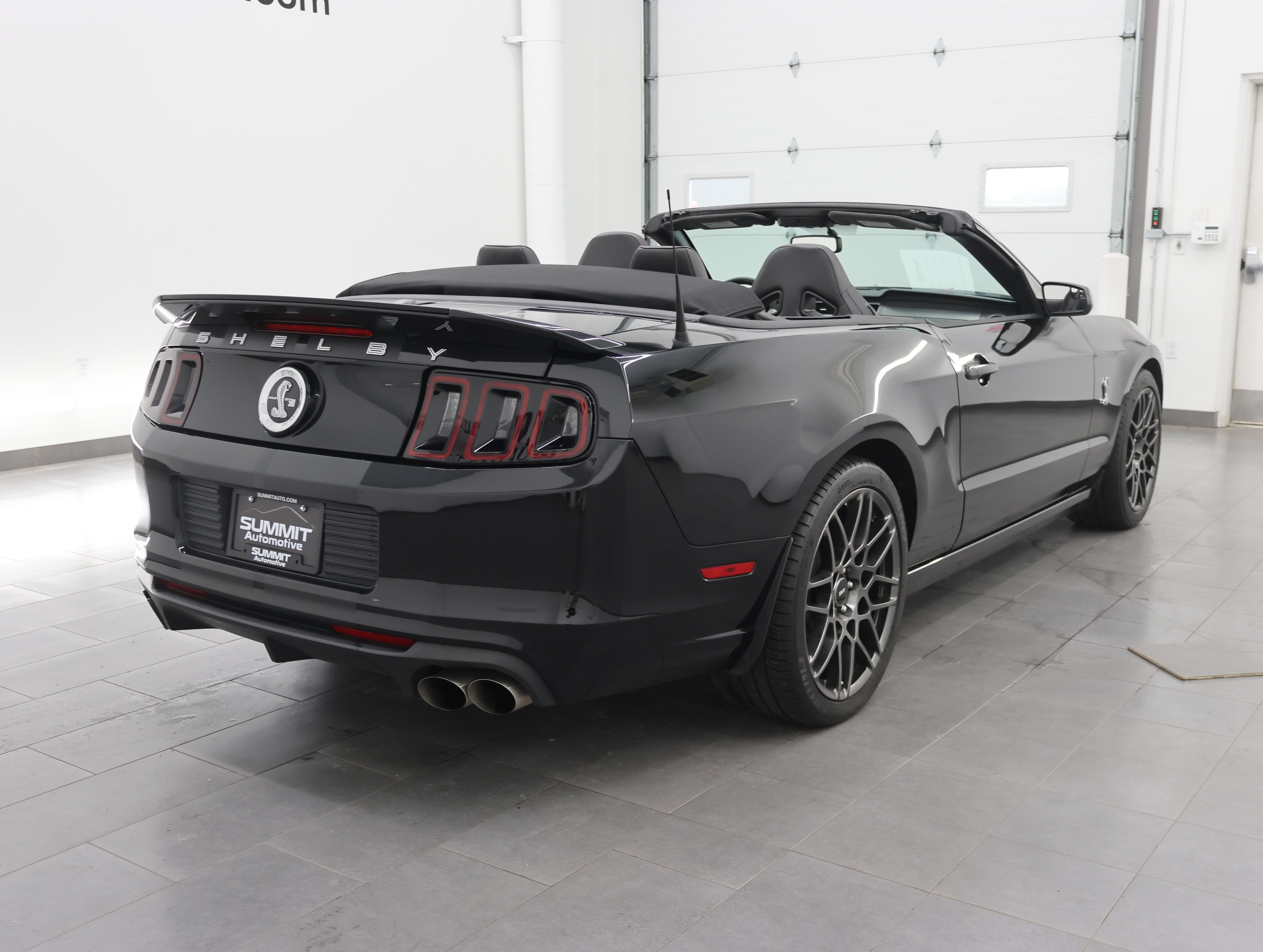 Used 2014 Ford Mustang Shelby GT500 RWD image 52
