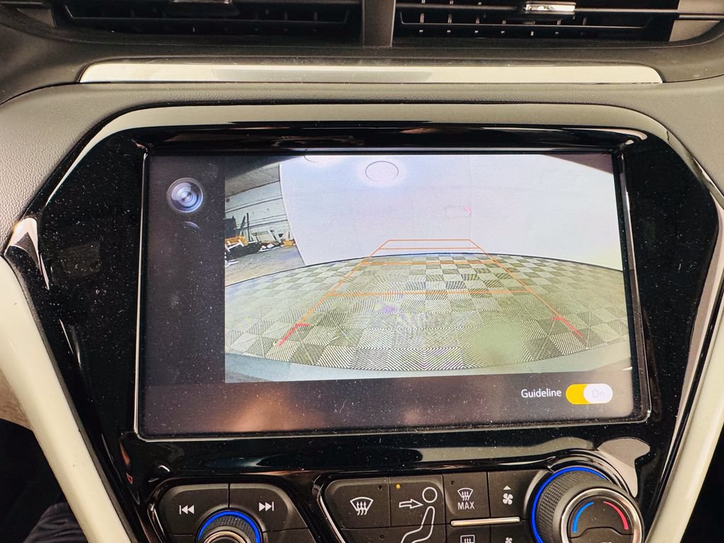 Used 2021 Chevrolet Bolt LT FWD image 16