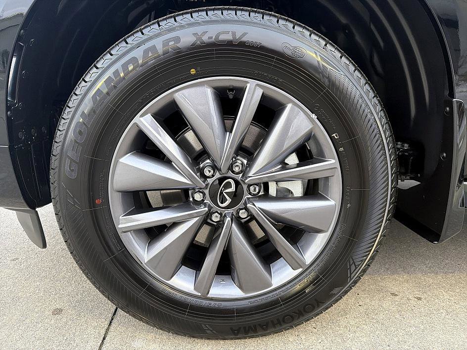 New 2026 INFINITI QX80 Pure w/ Cargo Package image 8