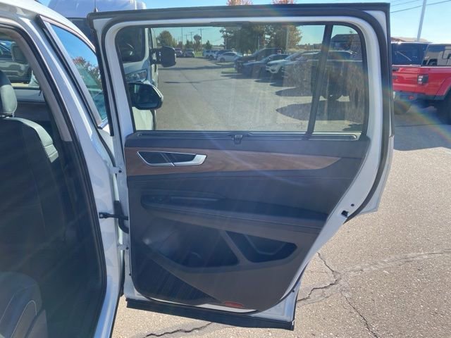 Used 2024 Volkswagen Atlas SE image 29