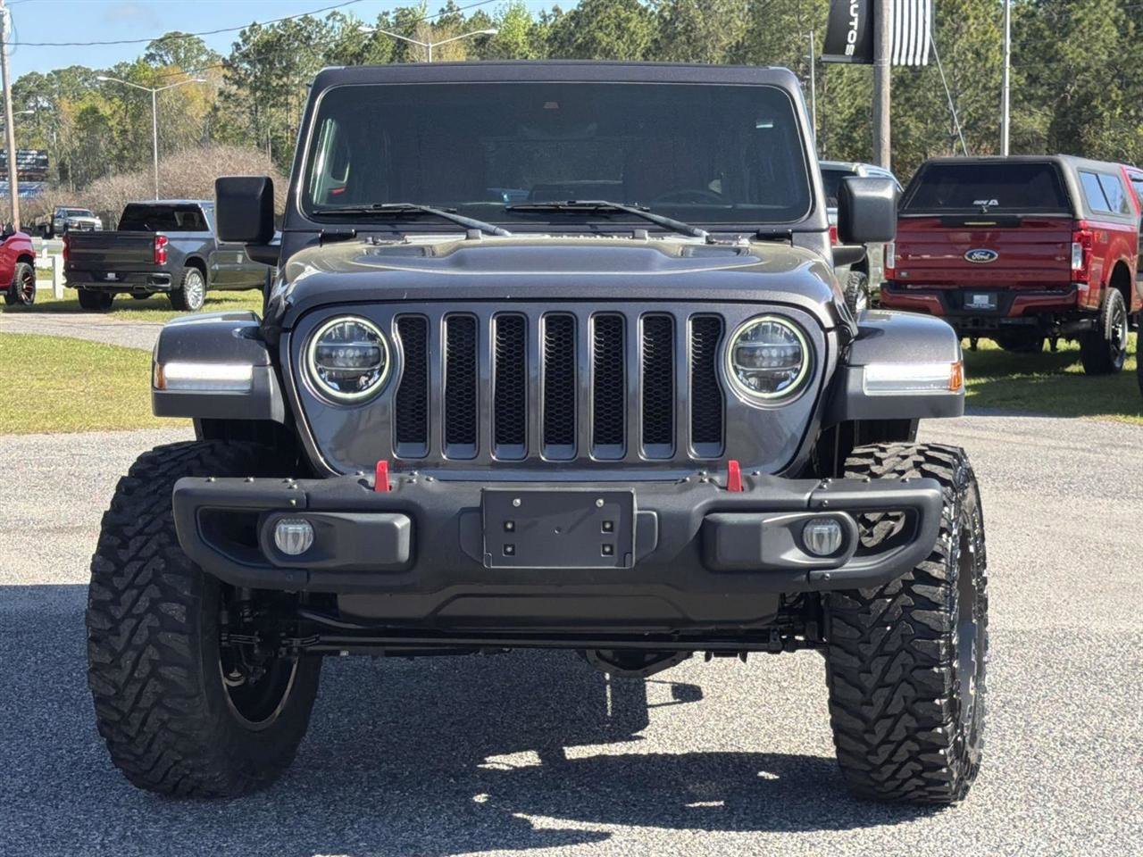 Used 2019 Jeep Wrangler Unlimited Rubicon w/ Advanced Safety Group image 2