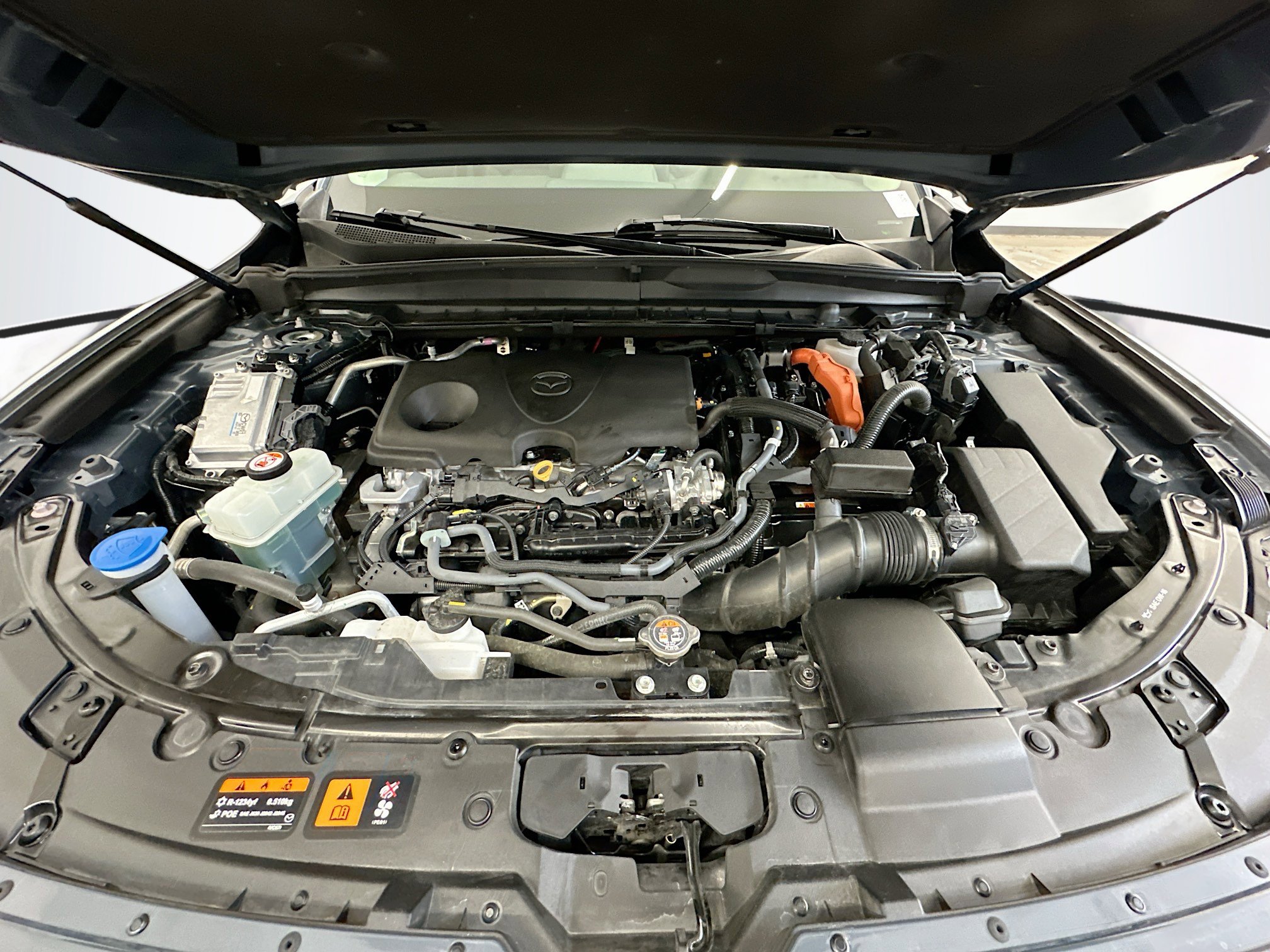Used 2025 MAZDA CX-50 AWD 2.5 Hybrid w/ Premium Pkg image 36
