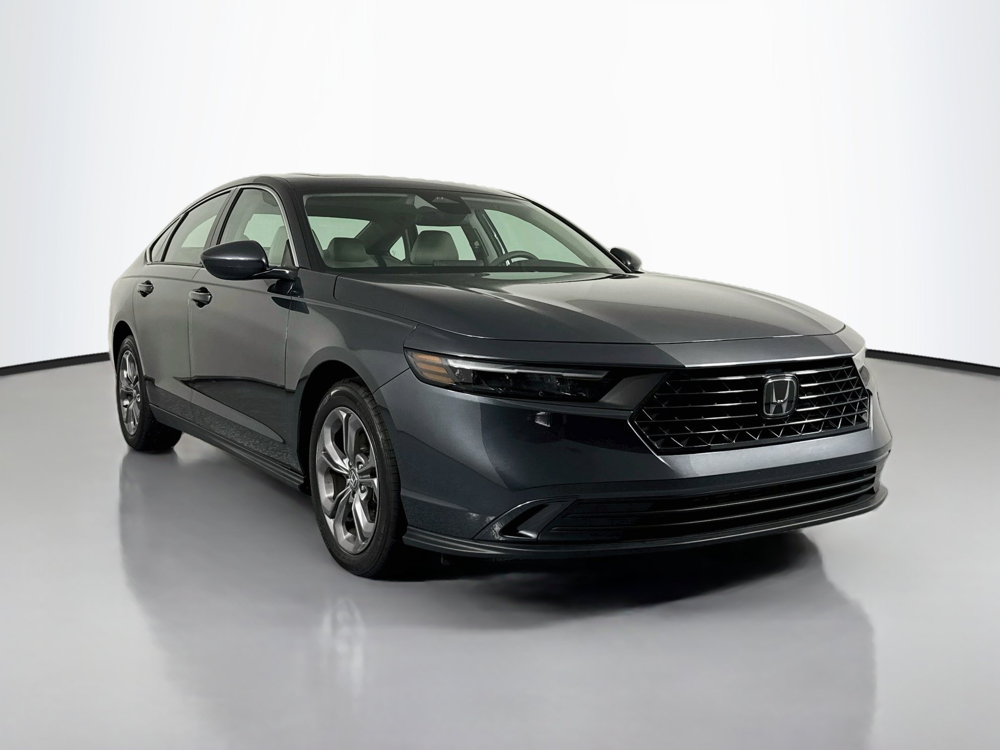 Certified 2024 Honda Accord EX image 3