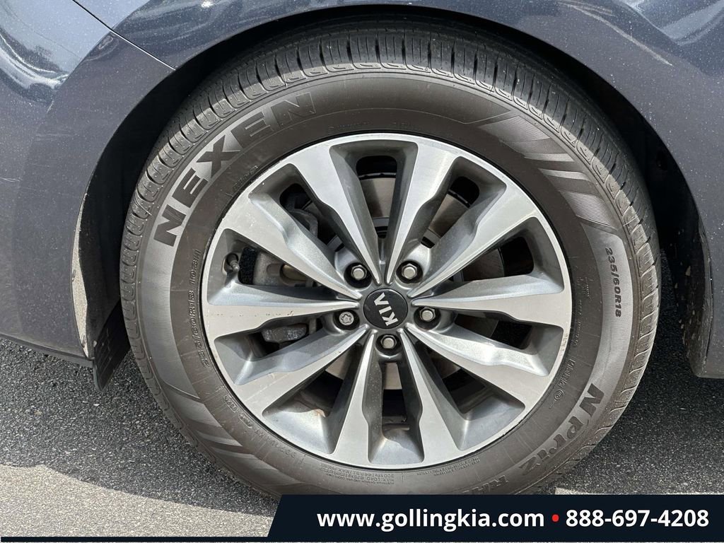 Used 2015 Kia Sedona SX FWD image 7