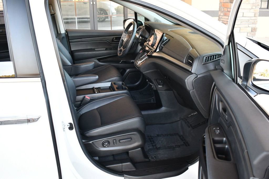 Used 2023 Honda Odyssey EX-L image 42