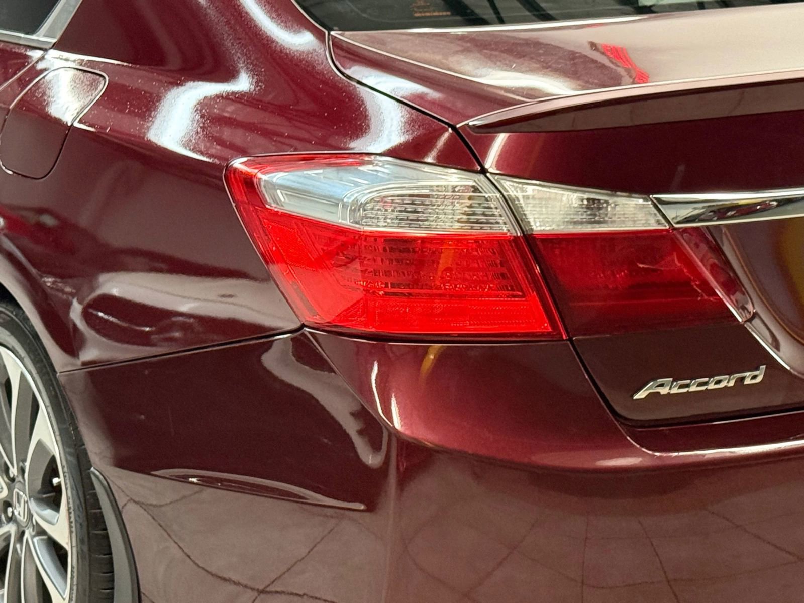 Used 2015 Honda Accord Sport image 11