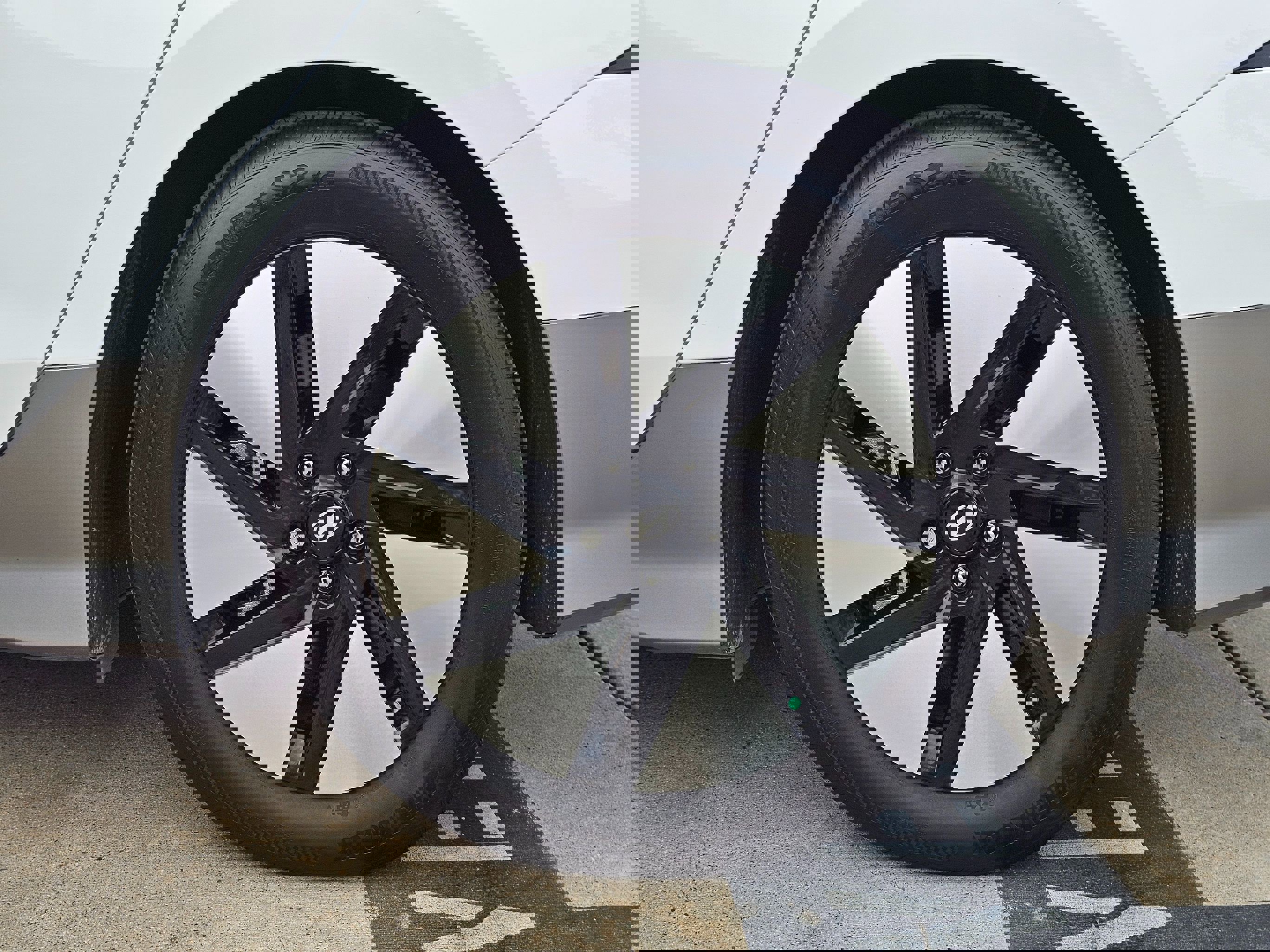 Used 2025 Hyundai Ioniq 6 SE image 29