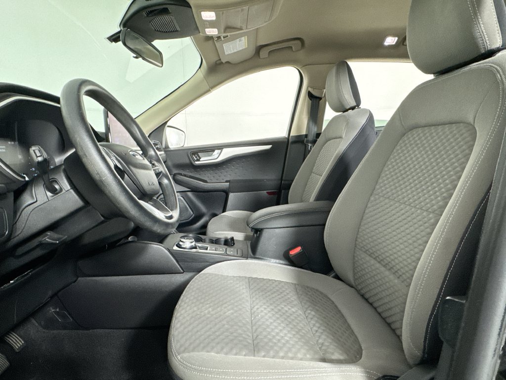 Used 2020 Ford Escape SE FWD image 11