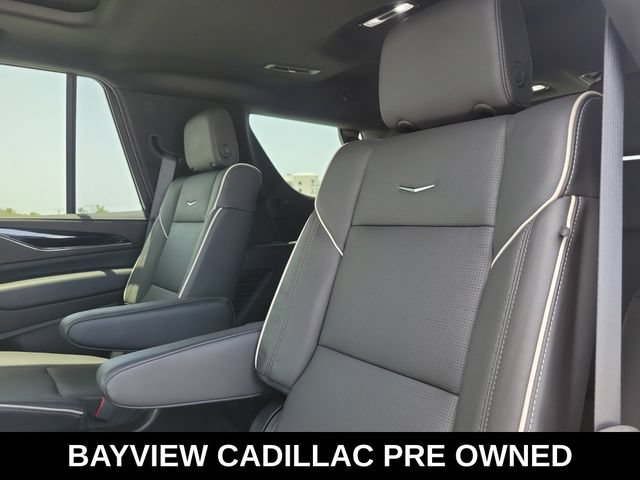 Certified 2024 Cadillac Escalade Sport AWD/4WD image 31