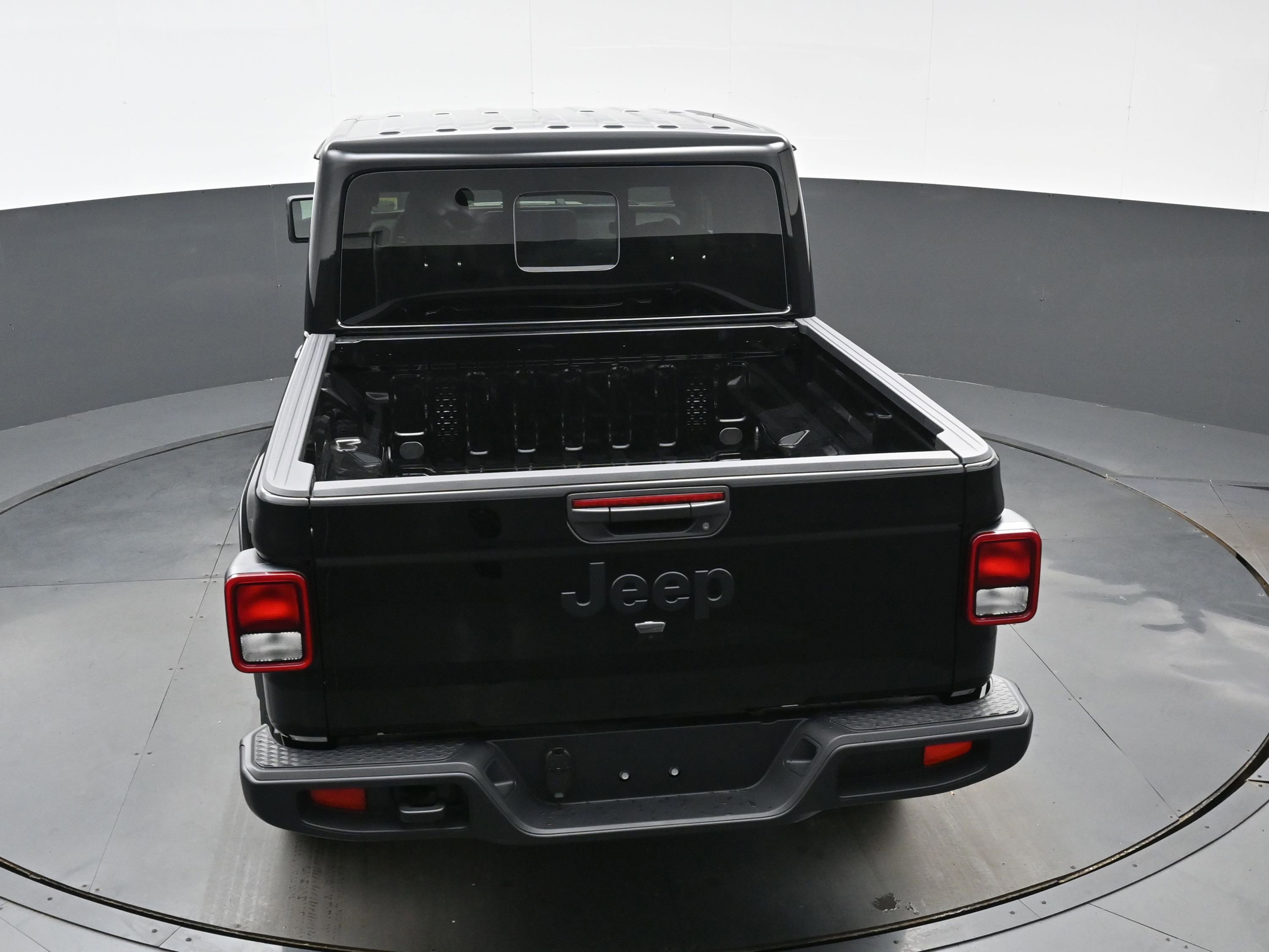 New 2026 Jeep Gladiator Sport image 21