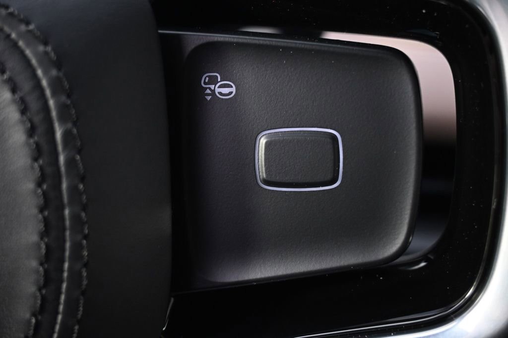 New 2026 Lincoln Navigator L Black Label image 32