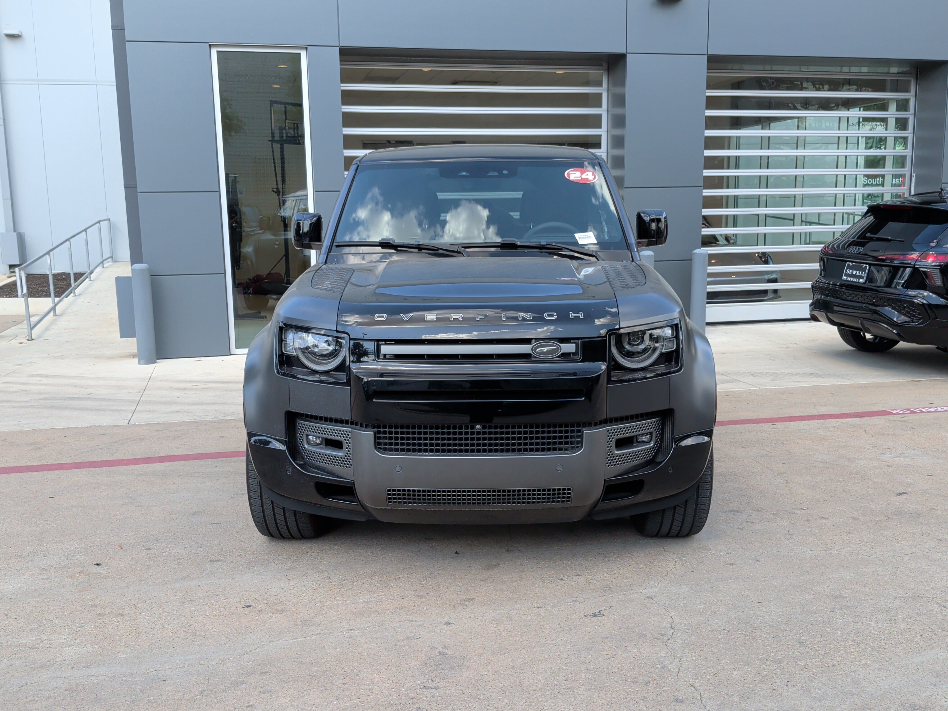 Used 2024 Land Rover Defender 110 Carpathian Edition AWD/4WD image 3