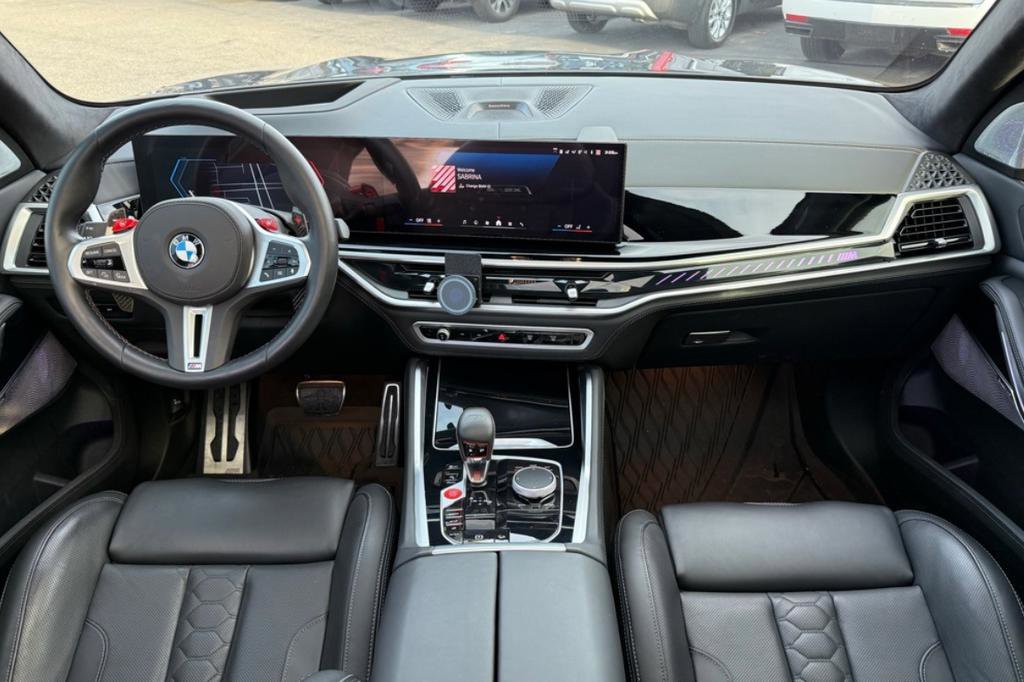 Used 2025 BMW X5 M Competition w/ Executive Package image 7