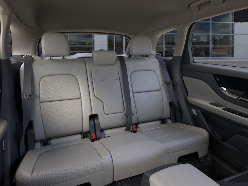 New 2026 Lincoln Corsair Premiere image 11