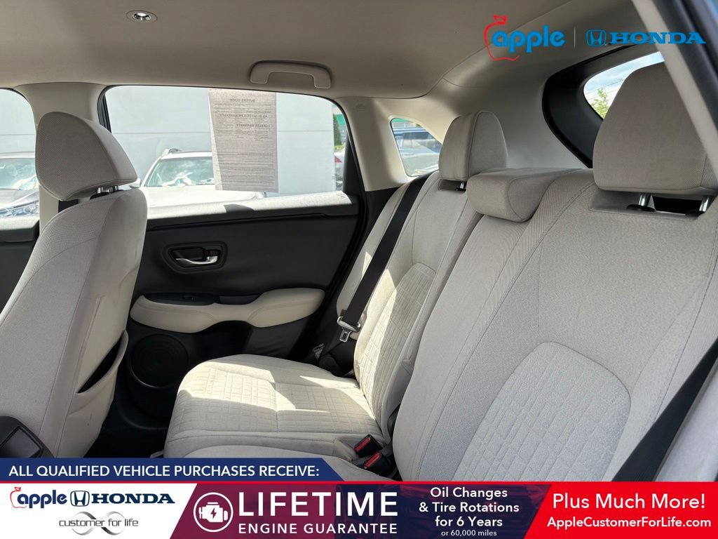 Used 2023 Honda HR-V LX image 5