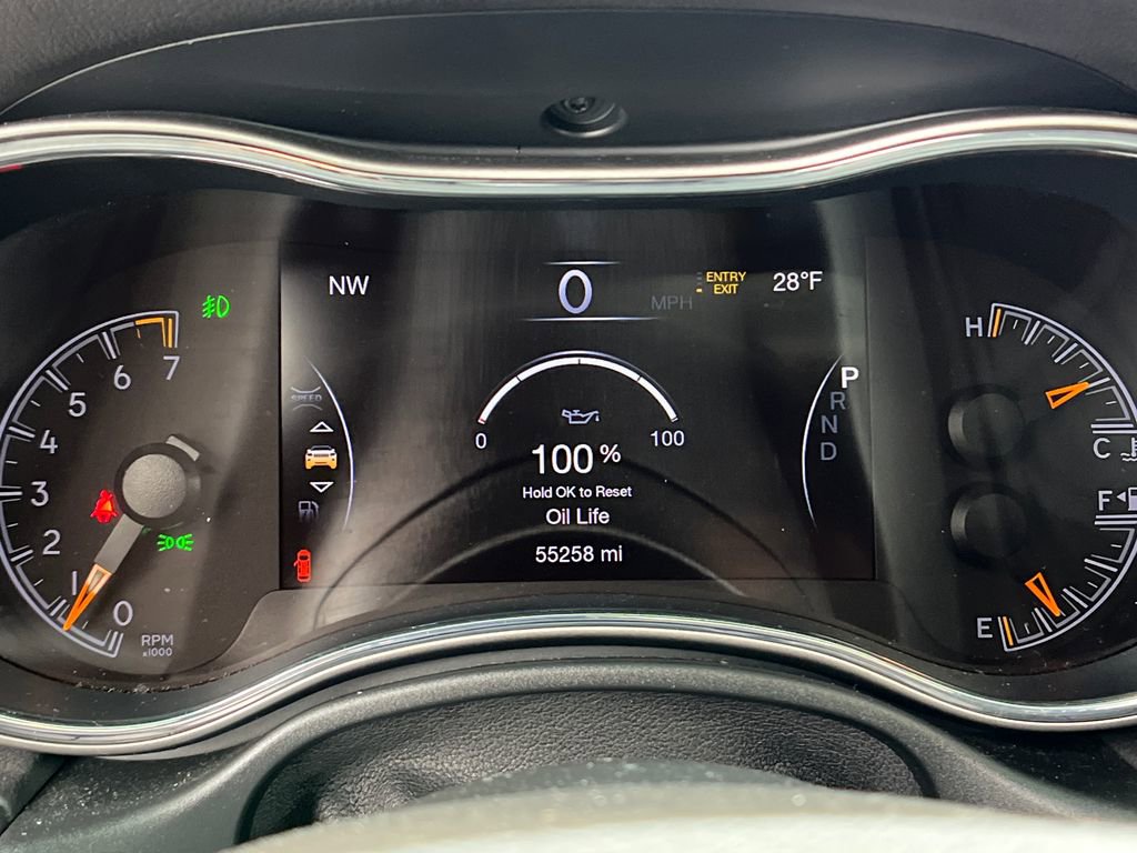 Used 2020 Jeep Grand Cherokee Overland image 15