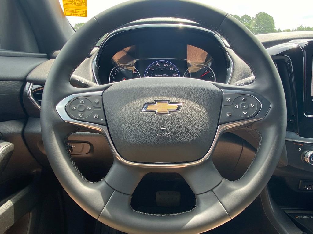 Used 2023 Chevrolet Traverse High Country image 25