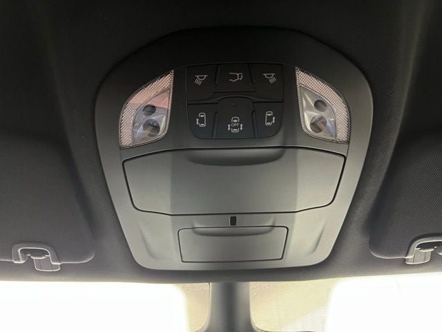 New 2026 Chrysler Pacifica Select FWD image 19