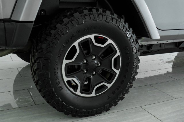 Used 2013 Jeep Wrangler Unlimited Rubicon image 51