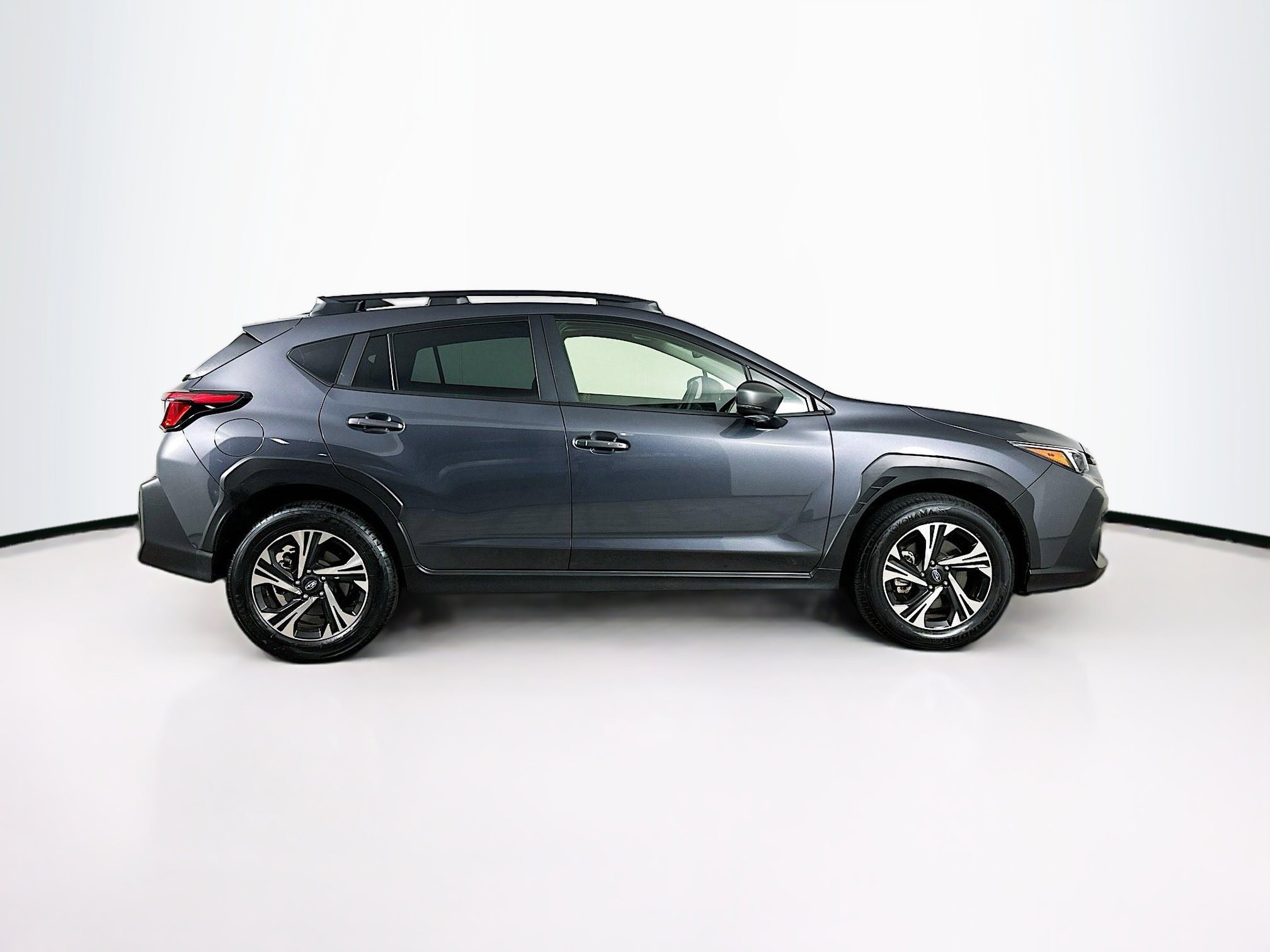 Used 2024 Subaru Crosstrek 2.0i Premium image 10