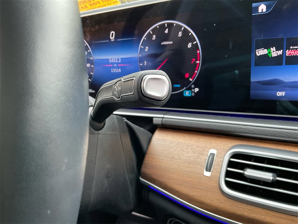 Used 2025 Mercedes-Benz GLE 350 4MATIC image 35