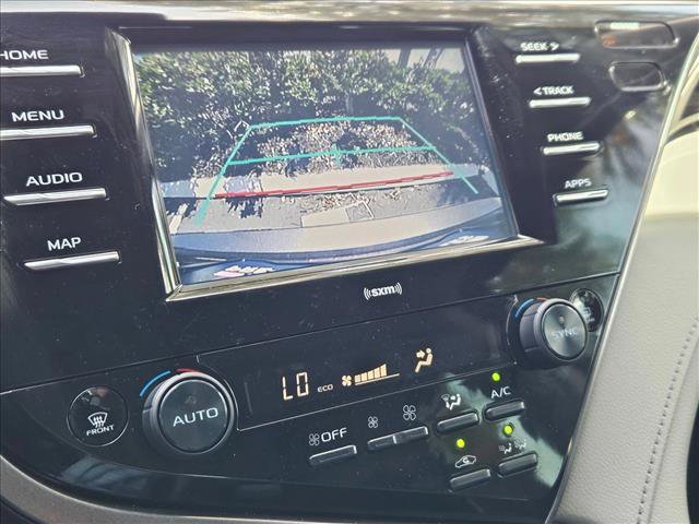 Used 2020 Toyota Camry LE FWD image 13