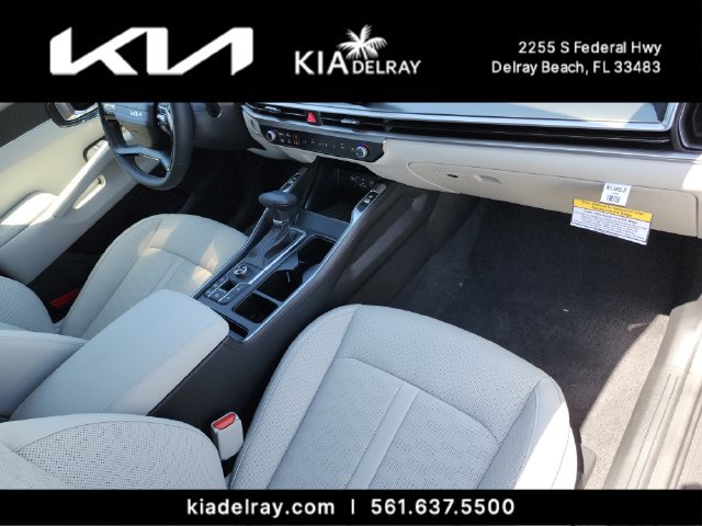New 2026 Kia Sorento S w/ S Panoramic Sunroof Package FWD image 10