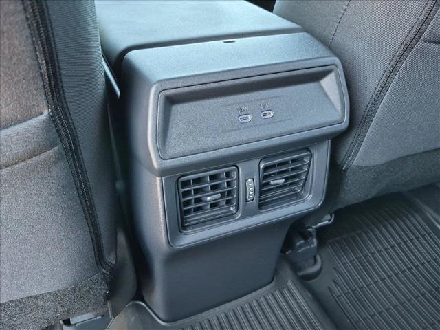 Used 2026 Toyota RAV4 SE w/ Convenience Package AWD/4WD image 16
