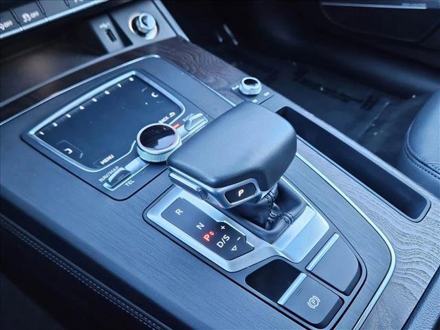 Used 2020 Audi Q5 2.0T Premium Plus w/ Premium Plus Package image 12