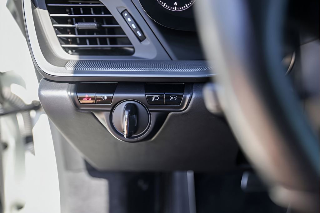 Used 2020 Porsche 911 Carrera S image 15