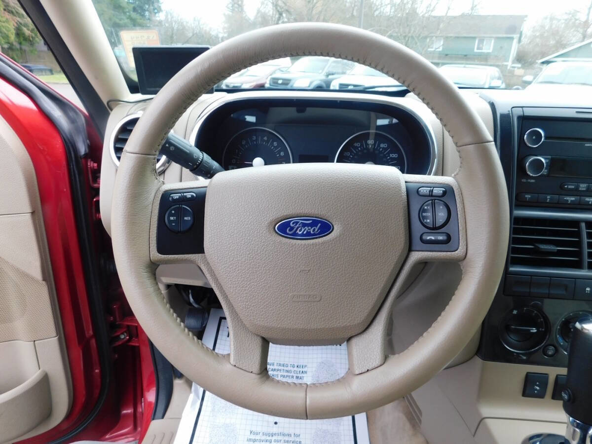 Used 2010 Ford Explorer XLT AWD/4WD image 10