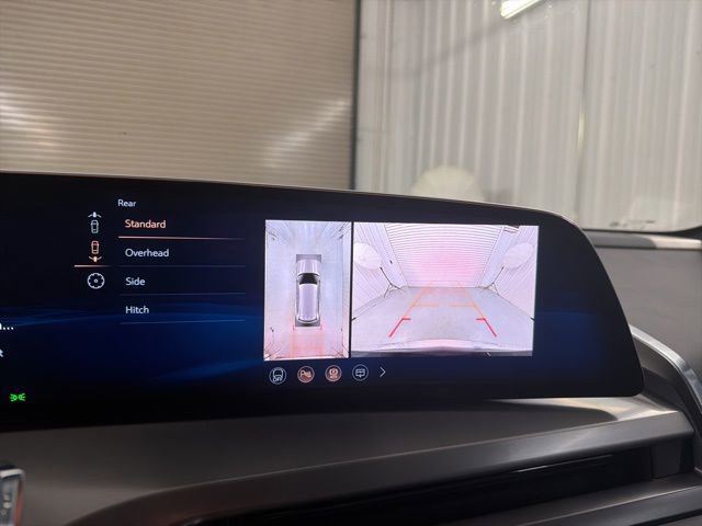 Certified 2026 Cadillac Vistiq Luxury image 46