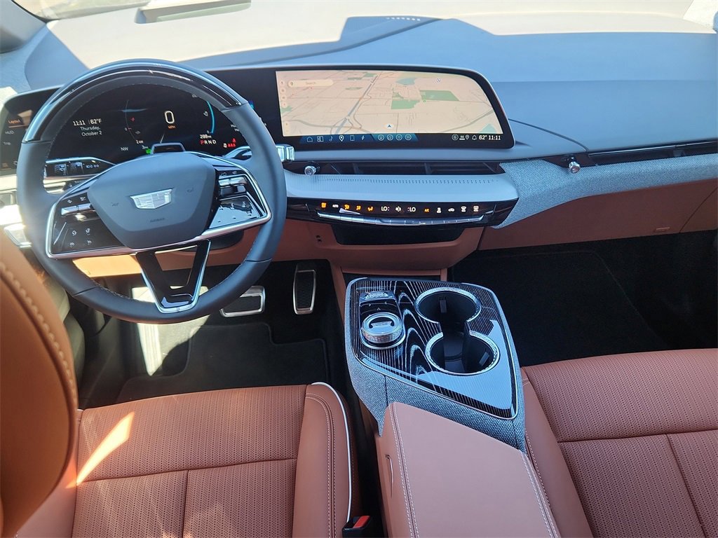 New 2025 Cadillac Optiq Sport 2 image 20