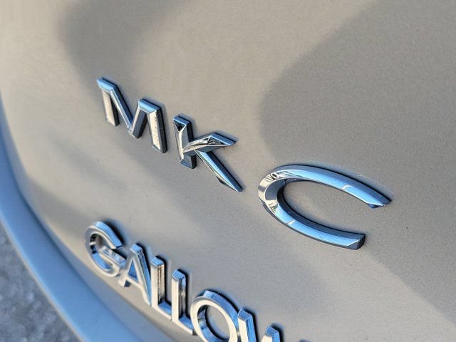 Used 2017 Lincoln MKC Premiere AWD/4WD image 9