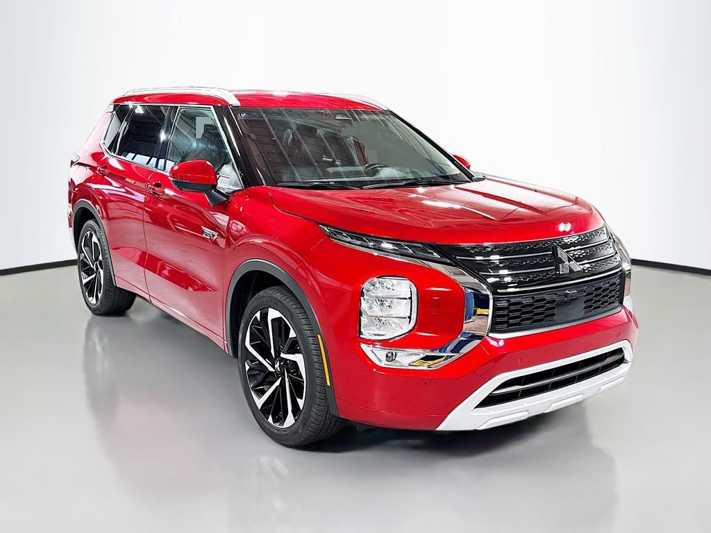 Used 2023 Mitsubishi Outlander SEL AWD/4WD image 3