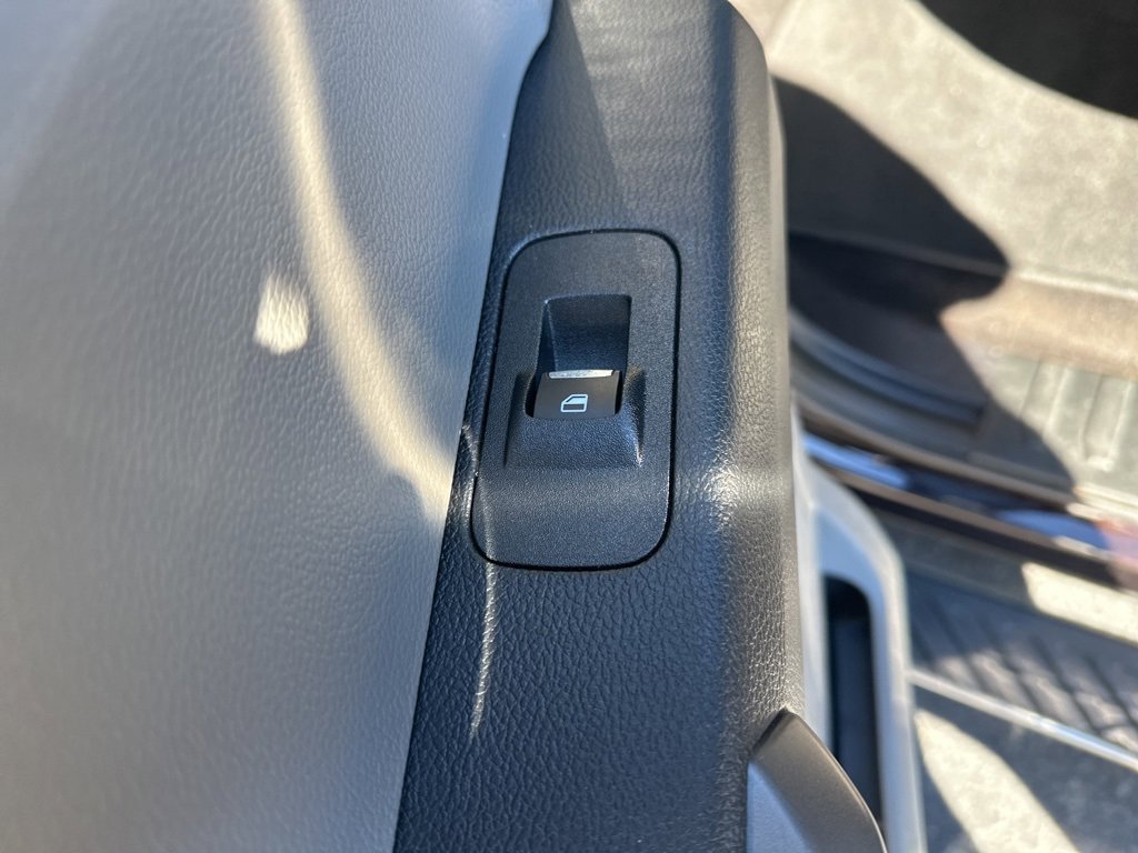 Used 2018 Ford F150 XLT w/ Equipment Group 302A Luxury image 14