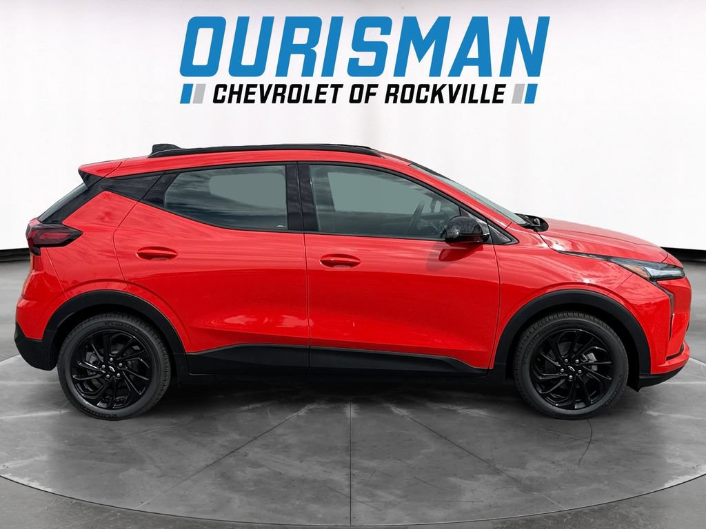 New 2027 Chevrolet Bolt RS FWD image 7