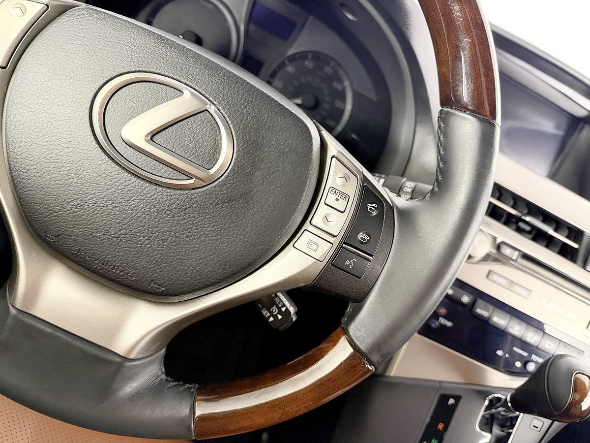 Used 2015 Lexus RX 450h AWD image 56