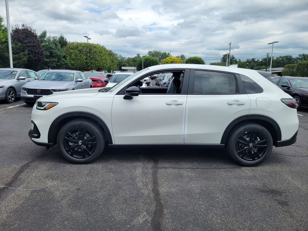 New 2026 Honda HR-V Sport image 9