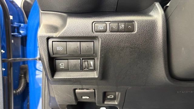 Used 2022 Lexus IS 350 F Sport w/ Dynamic Handling Package AWD/4WD image 31