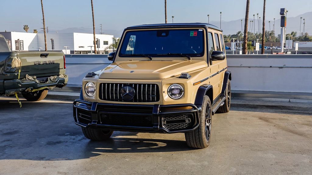 Used 2022 Mercedes-Benz G 63 AMG 4MATIC w/ AMG Night Package Plus image 3