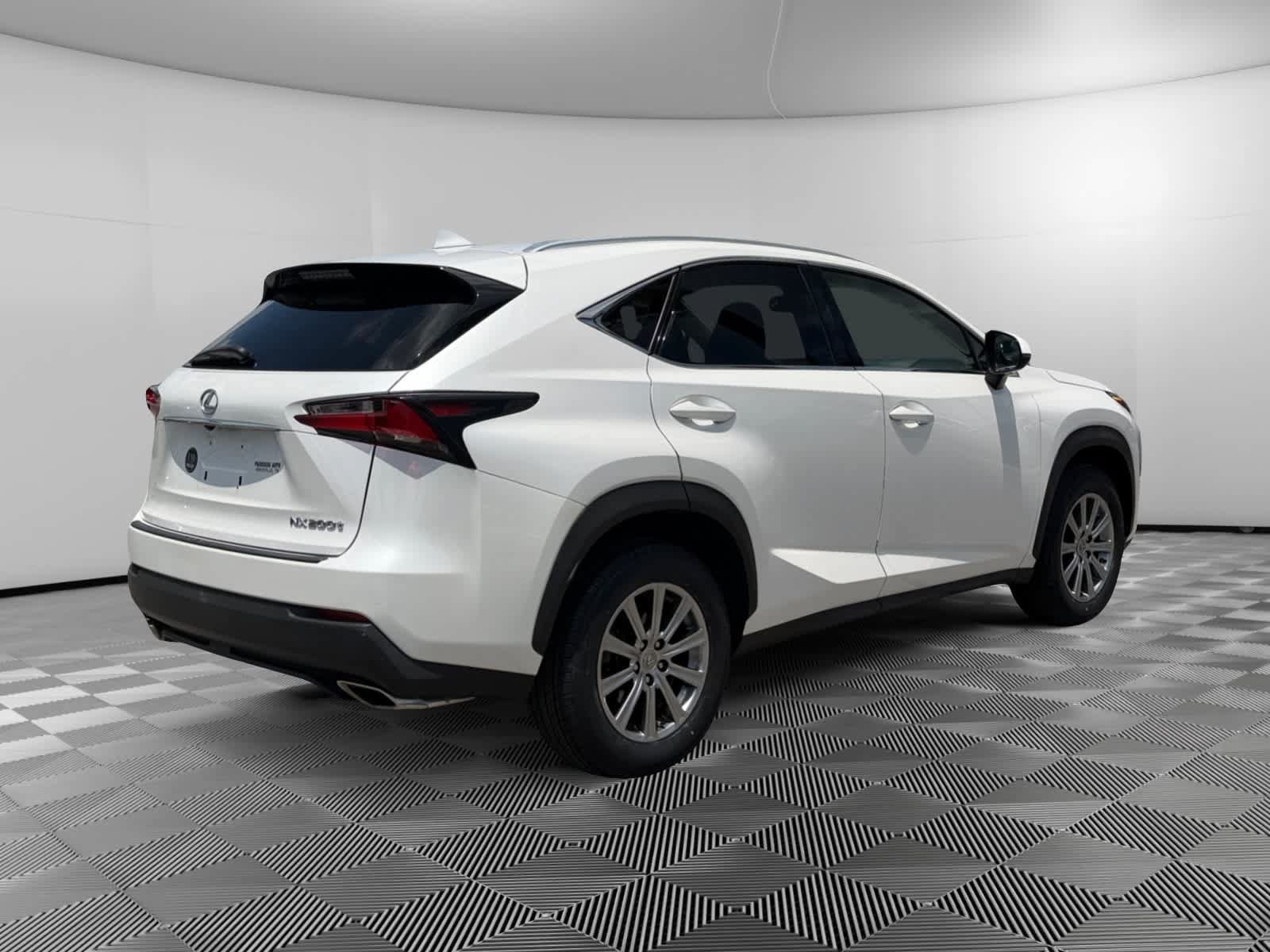 Used 2015 Lexus NX 200t FWD video 4