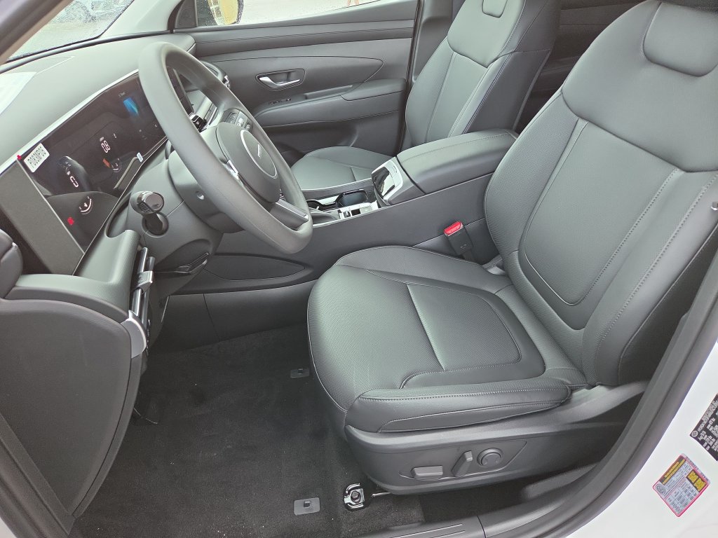 New 2026 Hyundai Tucson SEL Plus FWD image 11