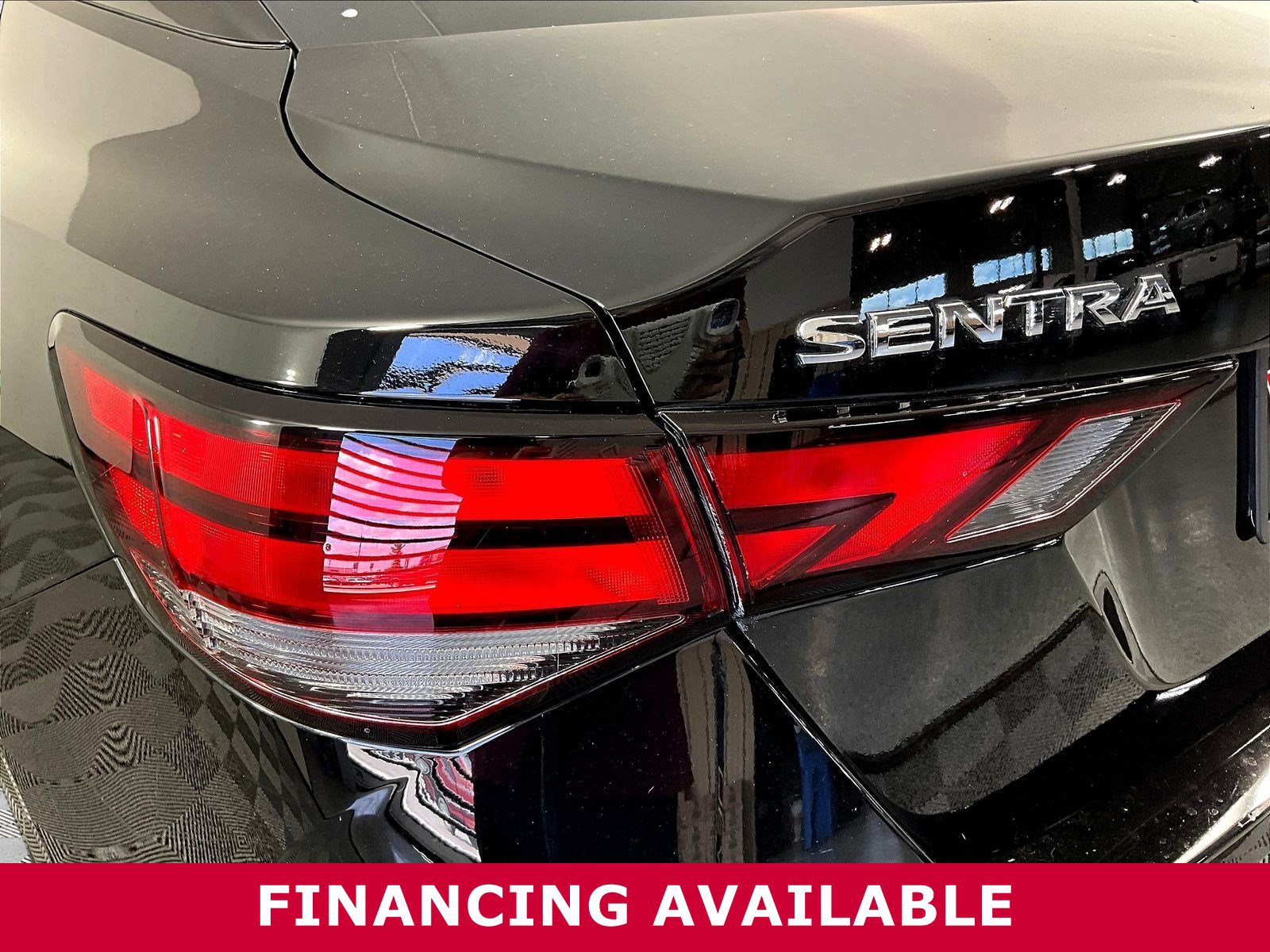Certified 2025 Nissan Sentra S FWD image 21