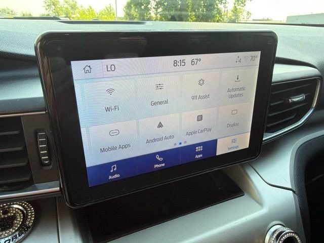Used 2022 Ford Explorer XLT w/ Equipment Group 202A AWD/4WD image 23