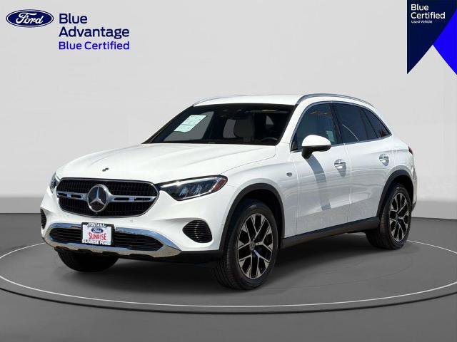 Used 2025 Mercedes-Benz GLC 350e 4MATIC image 1