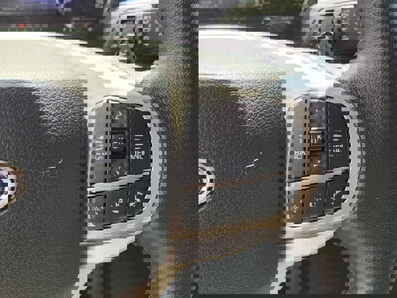 Used 2021 Ford Explorer XLT w/ Equipment Group 202A image 24