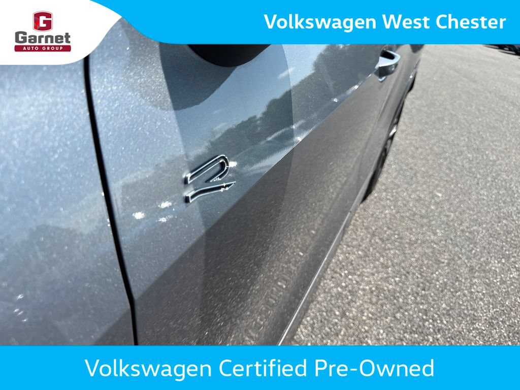 Used 2025 Volkswagen Tiguan SE R-Line AWD/4WD image 18