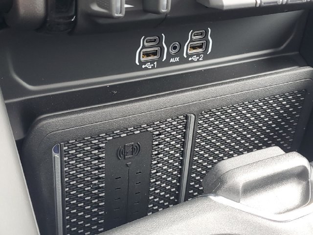 New 2026 RAM 1500 Laramie w/ Sport Appearance Package AWD/4WD image 29