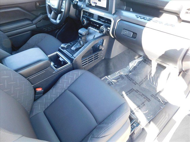 Used 2026 Toyota Tacoma SR5 AWD/4WD image 26